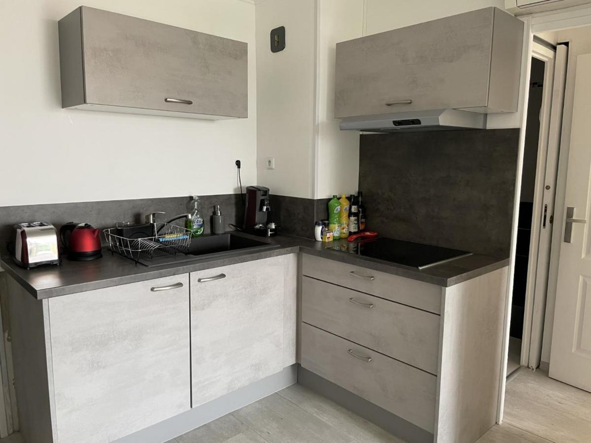 Apartment - 25m2 Avec Balcon - 4p